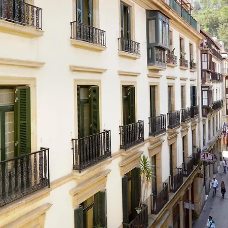 Kaia By Feelfreerentals Apartamento