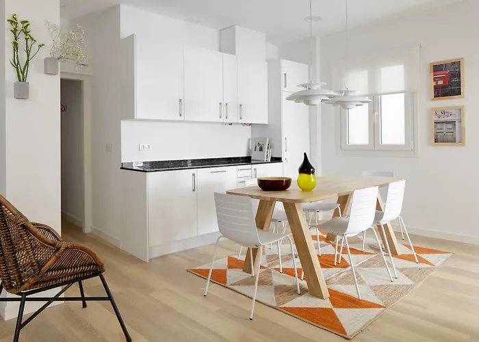 Kaia By Feelfreerentals Apartament